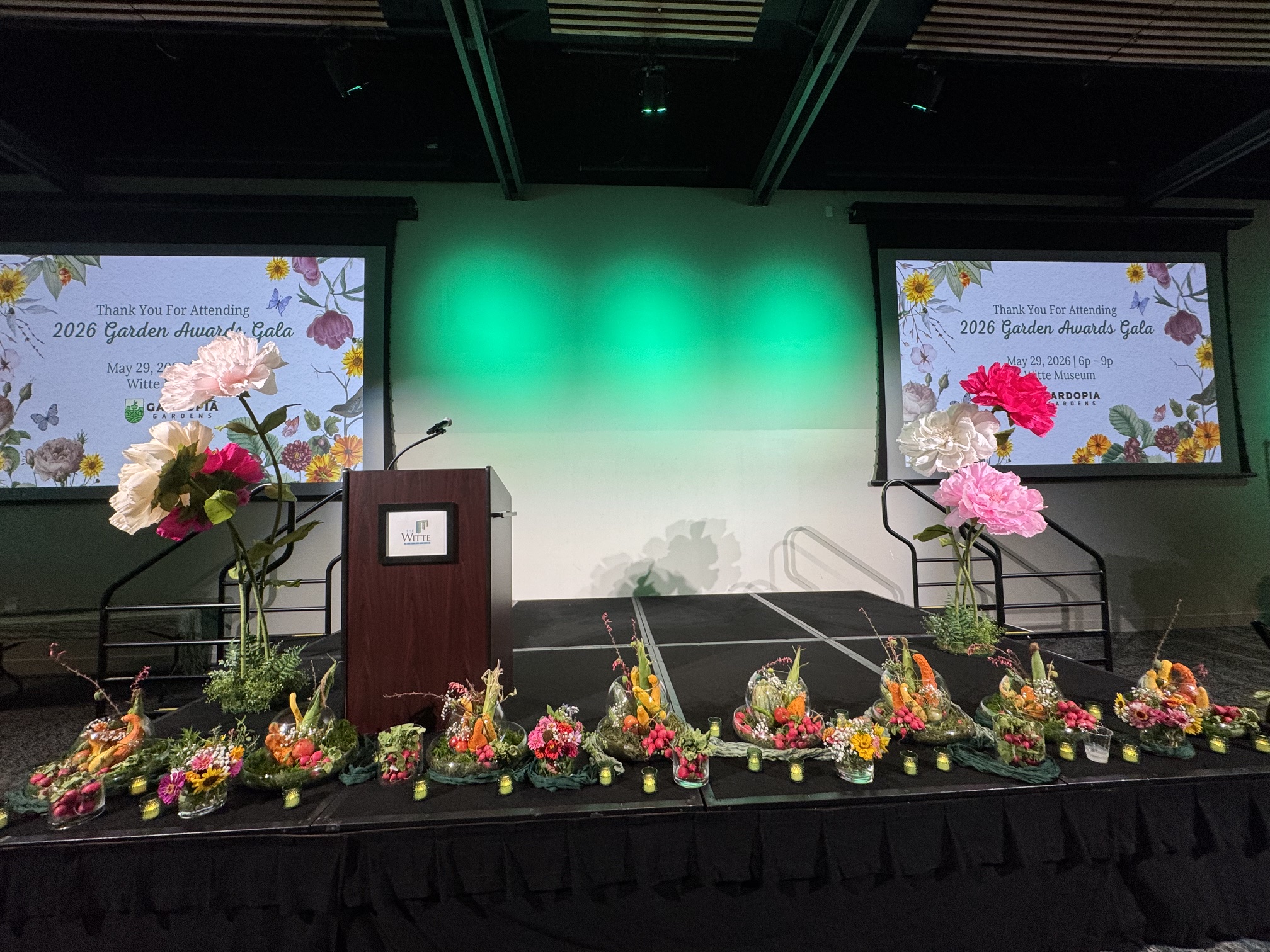 Garden Awards Gala by Valeria Blooms